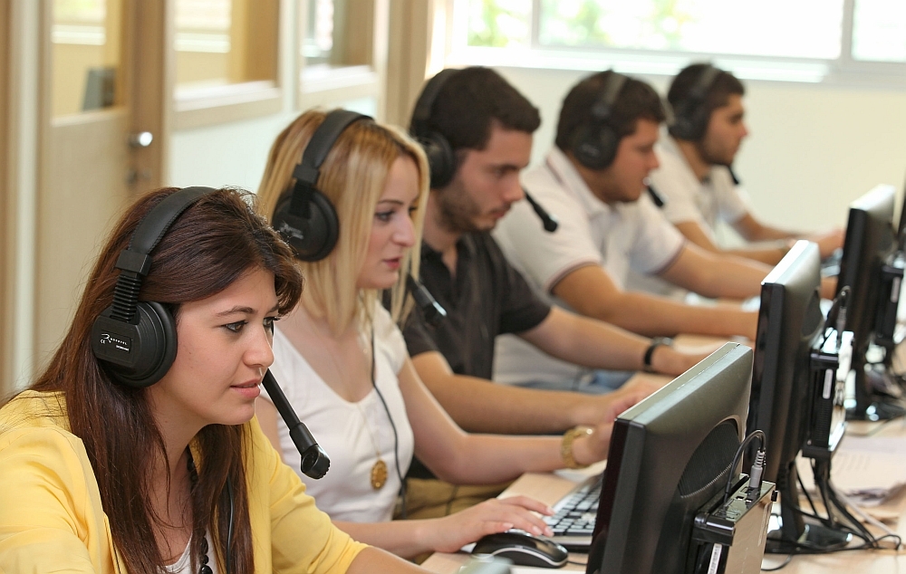 Eventos presenciais e online com tradução simultânea em SP e em todo o Brasil